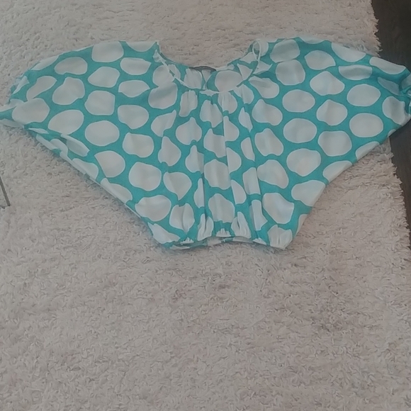 Urban Behaviour Top - Picture 4 of 4